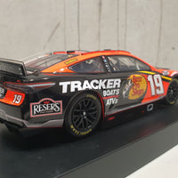 Martin Truex Jr 2022 Bass Pro Shops 1:24 Elite Nascar Diecast