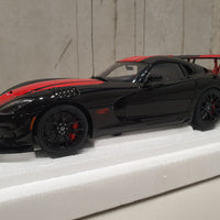 DODGE VIPER 1:28 EDITION ACR 2017 (VENOM BLACK W/ RED STRIPES) 1:18 AUTOART