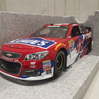 JIMMIE JOHNSON 2016 LOWE'S RED VEST 1:24 ELITE DIECAST MODEL 1 OF 100