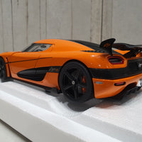 KOENIGSEGG AGERA RS CONE ORANGE/CARBON BLACK/BLACK ACCENTS - 1:18 Scale Composite Model Car - AUTOART