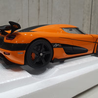 KOENIGSEGG AGERA RS CONE ORANGE/CARBON BLACK/BLACK ACCENTS - 1:18 Scale Composite Model Car - AUTOART