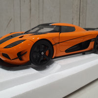KOENIGSEGG AGERA RS CONE ORANGE/CARBON BLACK/BLACK ACCENTS - 1:18 Scale Composite Model Car - AUTOART
