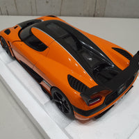 KOENIGSEGG AGERA RS CONE ORANGE/CARBON BLACK/BLACK ACCENTS - 1:18 Scale Composite Model Car - AUTOART