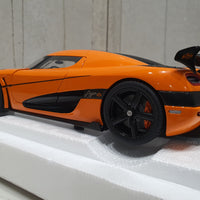 KOENIGSEGG AGERA RS CONE ORANGE/CARBON BLACK/BLACK ACCENTS - 1:18 Scale Composite Model Car - AUTOART