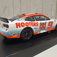CHASE ELLIOTT 2022 HOOTERS 1:24 ELITE DIECAST
