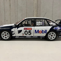 HOLDEN VR COMMODORE 1996 BATHURST 1:18 DIECAST MODEL