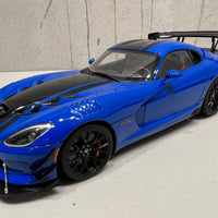DODGE VIPER ACR 2017 (COMPETITION BLUE W/ BLACK STRIPES) - 1:18 SCALE - AUTOART