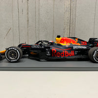 Red Bull Racing Honda RB16B No.33 Red Bull Racing - Winner Dutch GP 2021 - Max Verstappen. With Acrylic Cover. Limited 321 - 1:12 Scale Resin Model Car