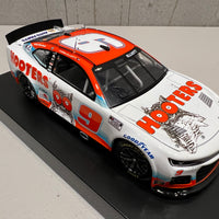 CHASE ELLIOTT 2022 HOOTERS 1:24 ARC DIECAST MODEL