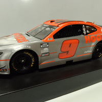 2021 Chase Elliott Hooters Night Owl ZL1 Camaro RAW Elite diecast