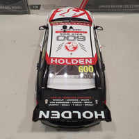 1:18 Holden VF Commodore - Holden 600 Race Wins Celebration Livery - Authentic Collectables