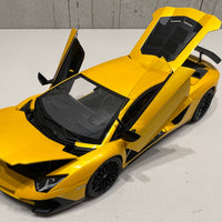 LAMBORGHINI AVENTADOR LP750-4 SV (NEW GIALLO ORION/METALLIC YELLOW) 1:18 - AUTOART