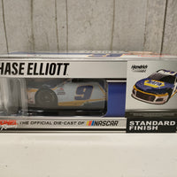 CHASE ELLIOTT 2021 NAPA BRISTOL (DIRT) RACED VERSION 1:24 ARC DIECAST