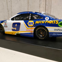 CHASE ELLIOTT 2021 NAPA BRISTOL (DIRT) RACED VERSION 1:24 ARC DIECAST
