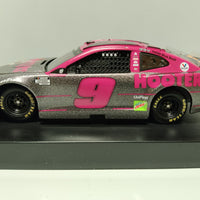 CHASE ELLIOTT 2020 HOOTERS GIVE A HOOT 1:24 GALAXY ELITE DIECAST