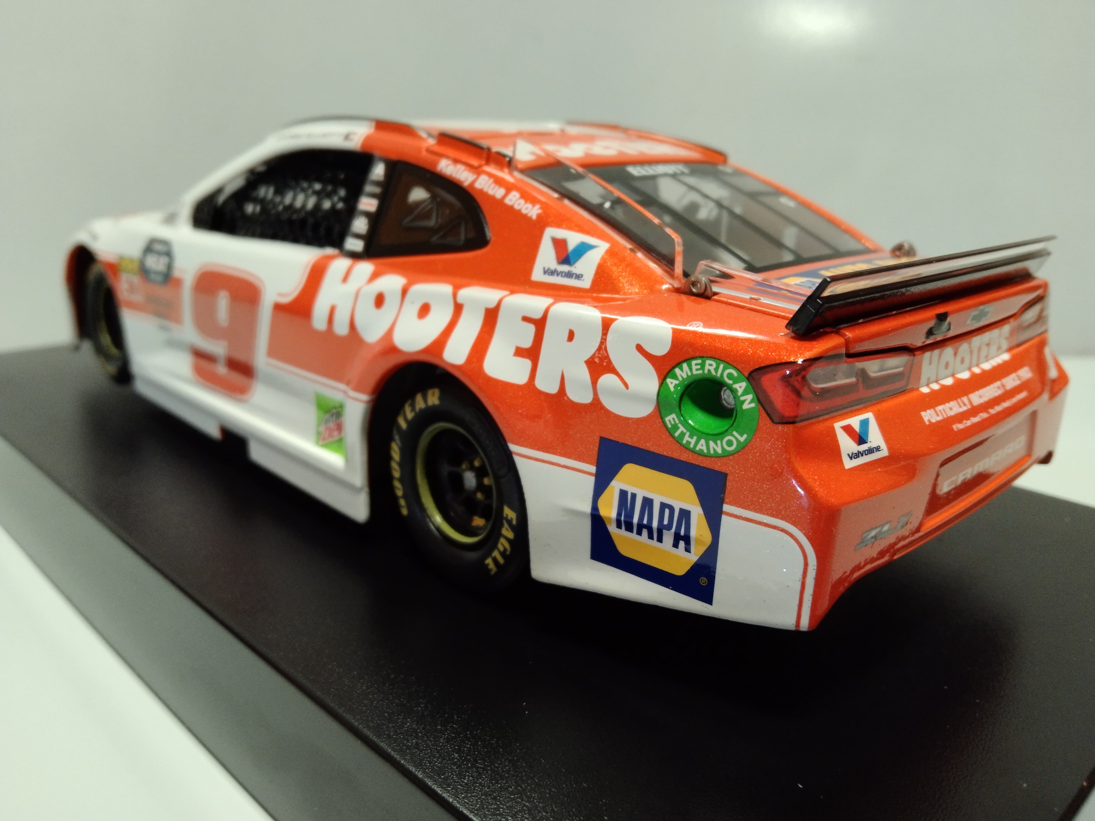 Diecast Lionel 1:24 NASCAR #4 Josh Berry Harrison's ELITE Camaro ZL1 2024 - RCCA - Foto 5