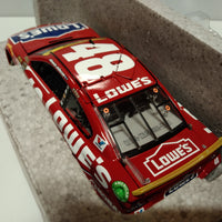 JIMMIE JOHNSON 2015 LOWE'S RED VEST ELITE 1:24 DIECAST
