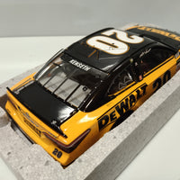 Matt Kensheth 2017 Dewalt Last Ride 1:24 Elite Diecast Autographed Race Version 1 of 100