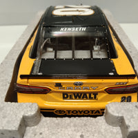 Matt Kensheth 2017 Dewalt Last Ride 1:24 Elite Diecast Autographed Race Version 1 of 100