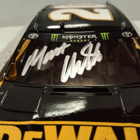 Matt Kensheth 2017 Dewalt Last Ride 1:24 Elite Diecast Autographed Race Version 1 of 100