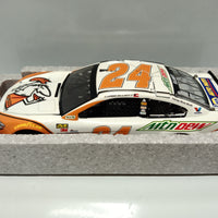 CHASE ELLIOTT 2017 MOUNTAIN DEW LITTLE CAESARS 1:24 ELITE DIECAST 1 OF 96