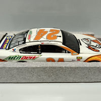 CHASE ELLIOTT 2017 MOUNTAIN DEW LITTLE CAESARS 1:24 ELITE DIECAST 1 OF 96