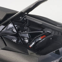 LAMBORGHINI AVENTADOR LP750-4 SV (GRIGIO TITANS/MATT GREY) 1:18 - AUTOART