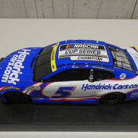 KYLE LARSON 2021 HENDRICKCARS.COM 1:24 ELITE NASCAR CHAMPION DIECAST