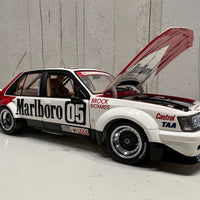 Holden VC Commodore Peter Brock 1980 Bathurst Winner - 1:18 Scale Diecast Model - CLASSIC CARLECTABLES