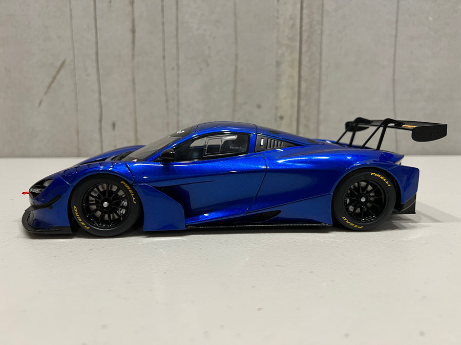 McLAREN 720S GT3 (AZURE BLUE) - SEALED BODY 1:18 - AUTOART