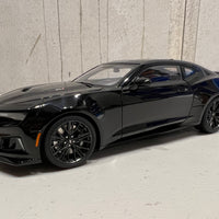 CHEVROLET CAMARO ZL1 2017 (BLACK) - 1:18 SCALE COMPOSITE MODEL - AUTOART