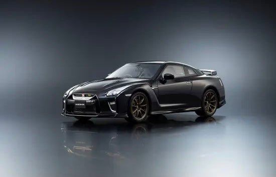 Nissan GT-R Premium Edition T-Spec (Midnight Purple) - 1:18 Scale Resin Model Car - Kyosho