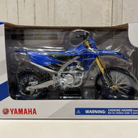 YAMAHA YZ-450F 2022 - 1:12 SCALE - DIRTBIKE MODEL