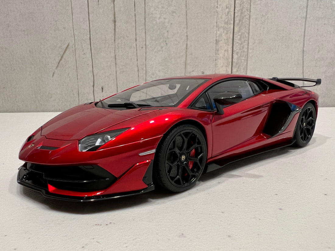 Autoart best sale aventador svj