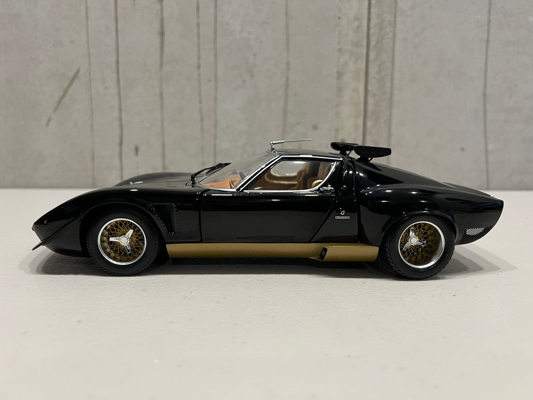 Lamborghini Miura SVR - Black/Gold - 1:18 Scale Diecast Model Car -Kyosho