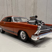 1967 FORD FAIRLANE BLOWN 427 SOHC STREET MACHINE - 1:18 SCALE DIECAST MODEL - ACME