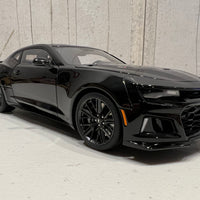 CHEVROLET CAMARO ZL1 2017 (BLACK) - 1:18 SCALE COMPOSITE MODEL - AUTOART