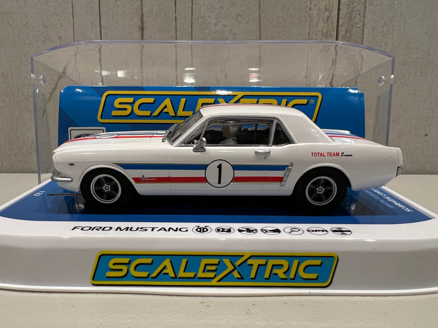 SCALEX FORD 1965 MUSTANG ATCC GEOGHEGAN