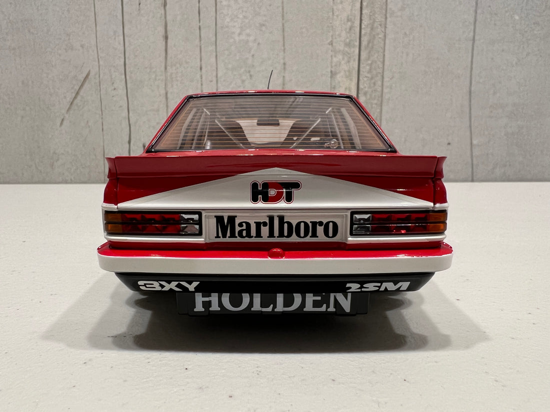 Holden VC Commodore Peter Brock 1980 Bathurst Winner - 1:18 Scale Diecast Model - CLASSIC CARLECTABLES