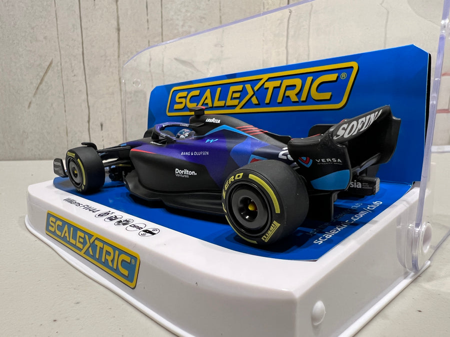 SCALEXTRIC WILLIAMS FW44 - ALEXANDER ALBON 2022