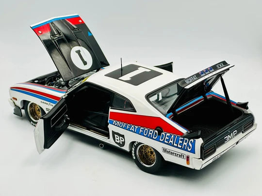 1977 BATHURST WINNER #1 & #2 FINISH - TWIN SET - FORD XC FALCON - WINNERS PLAQUE - 1:18 SCALE DIECAST MODELS - BIANTE