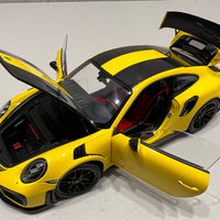 PORSCHE 911 (991.2) GT2 RS WEISSACH PACKAGE (RACING YELLOW)