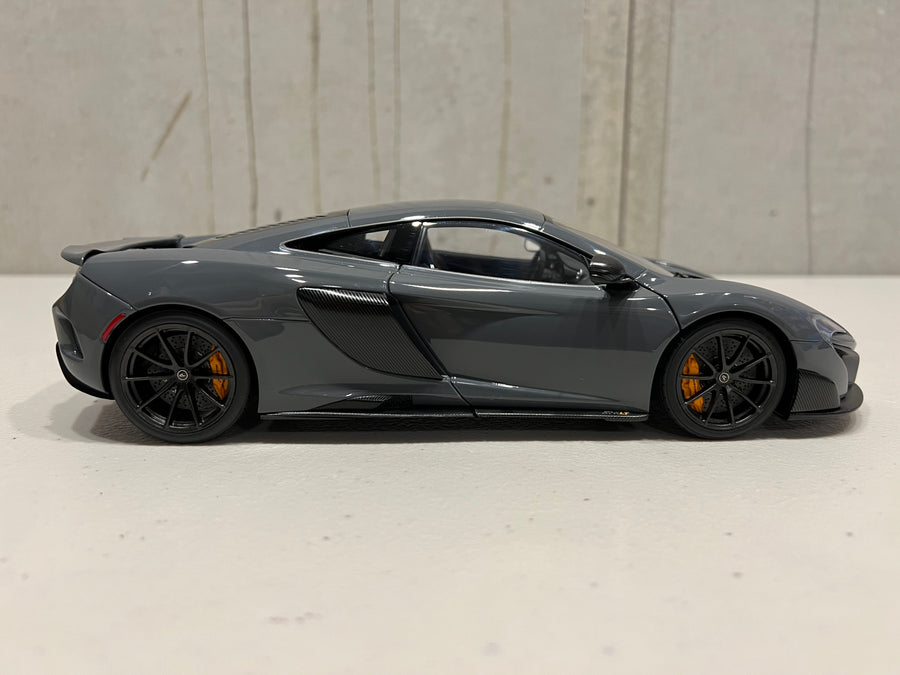 McLAREN 675LT (CHICANE GREY) 1:18 - AUTOART