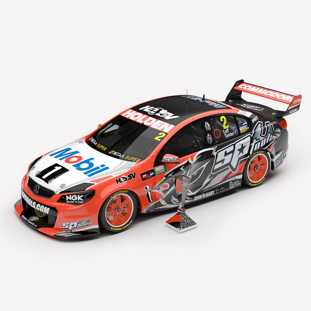 *PRE-ORDER* Garth Tander / Warren - Holden Racing Team #2 Holden VF Commodore Supercar - 2015 Castrol Gold Coast 600 - Pirtek Enduro Cup Winner - 1:18 Scale Diecast Model - Authentic Collectables