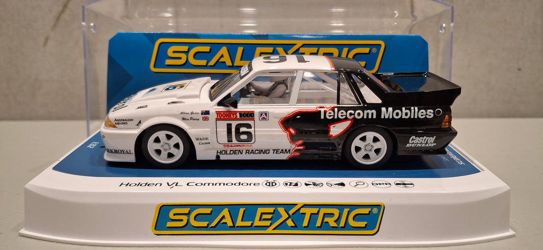 SCALEXTRIC HOLDEN VL COMMODORE - 1990 BATHURST WINNER - GRICE + PERCY - SMS SPEC