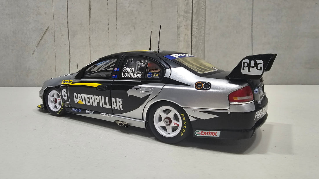 CRAIG LOWNDES - GLENN SETON'S YEAR 2003 FPR BA RACING FALCON - 1:18 DIECAST MODEL - CLASSIC CARLECTABLES