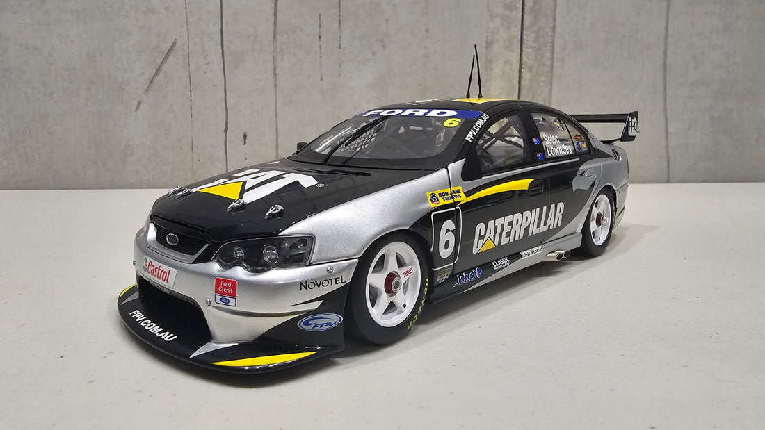 CRAIG LOWNDES - GLENN SETON'S YEAR 2003 FPR BA RACING FALCON - 1:18 DIECAST MODEL - CLASSIC CARLECTABLES