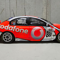 2007 BATHURST WINNER - CRAIG LOWNDES/JAMIE WHINCUP - 1:18 SCALE DIECAST MODEL - CLASSIC CARLECTABLES