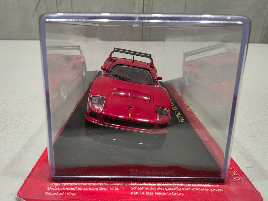FERRARI F40 RACING - 1:43 SCALE DIECAST MODEL