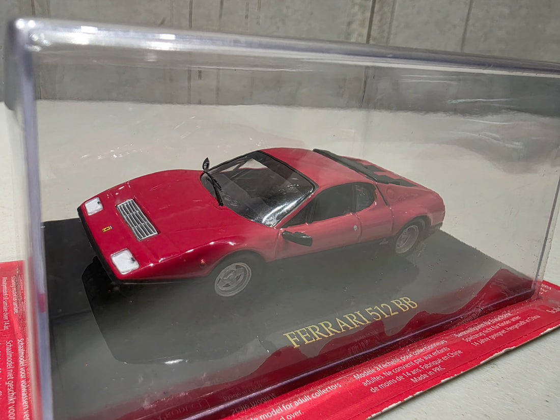FERRARI 512 BB - 1:43 SCALE DIECAST MODEL
